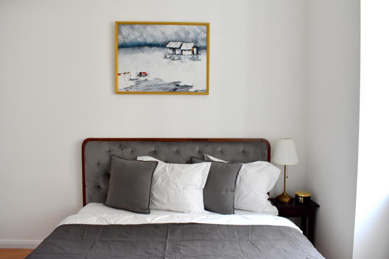 Lovely Apartment In Center Prag Exterior foto