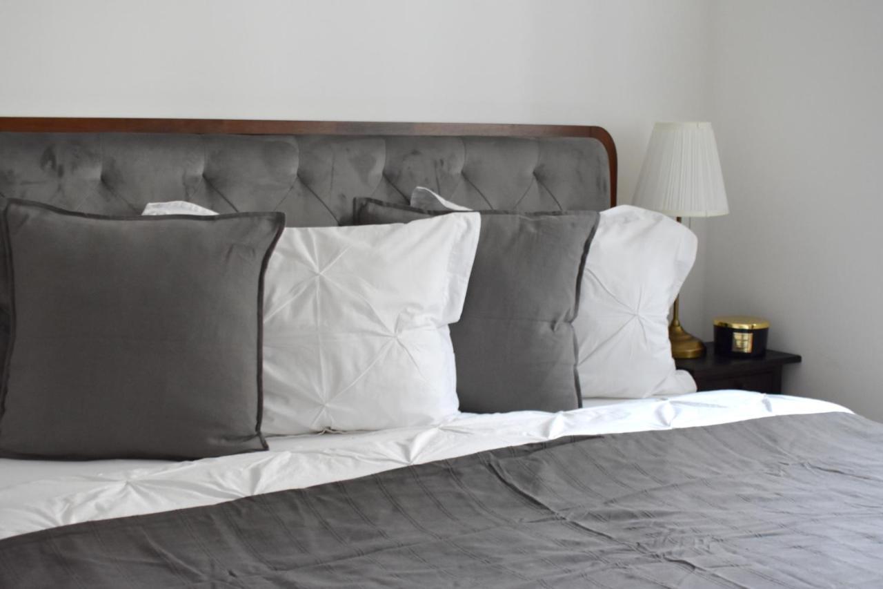 Lovely Apartment In Center Prag Exterior foto